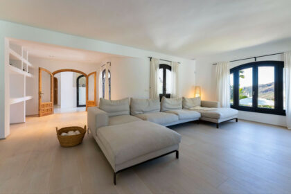 2dc9cbc07e0656c24c9b62329d80c543 - 8