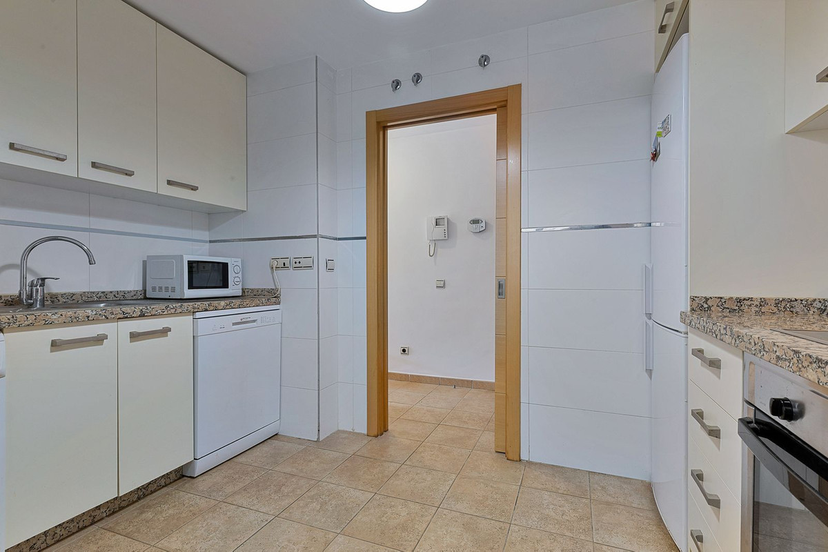 2e285b0075457ee192abac86b6b87158 - 12