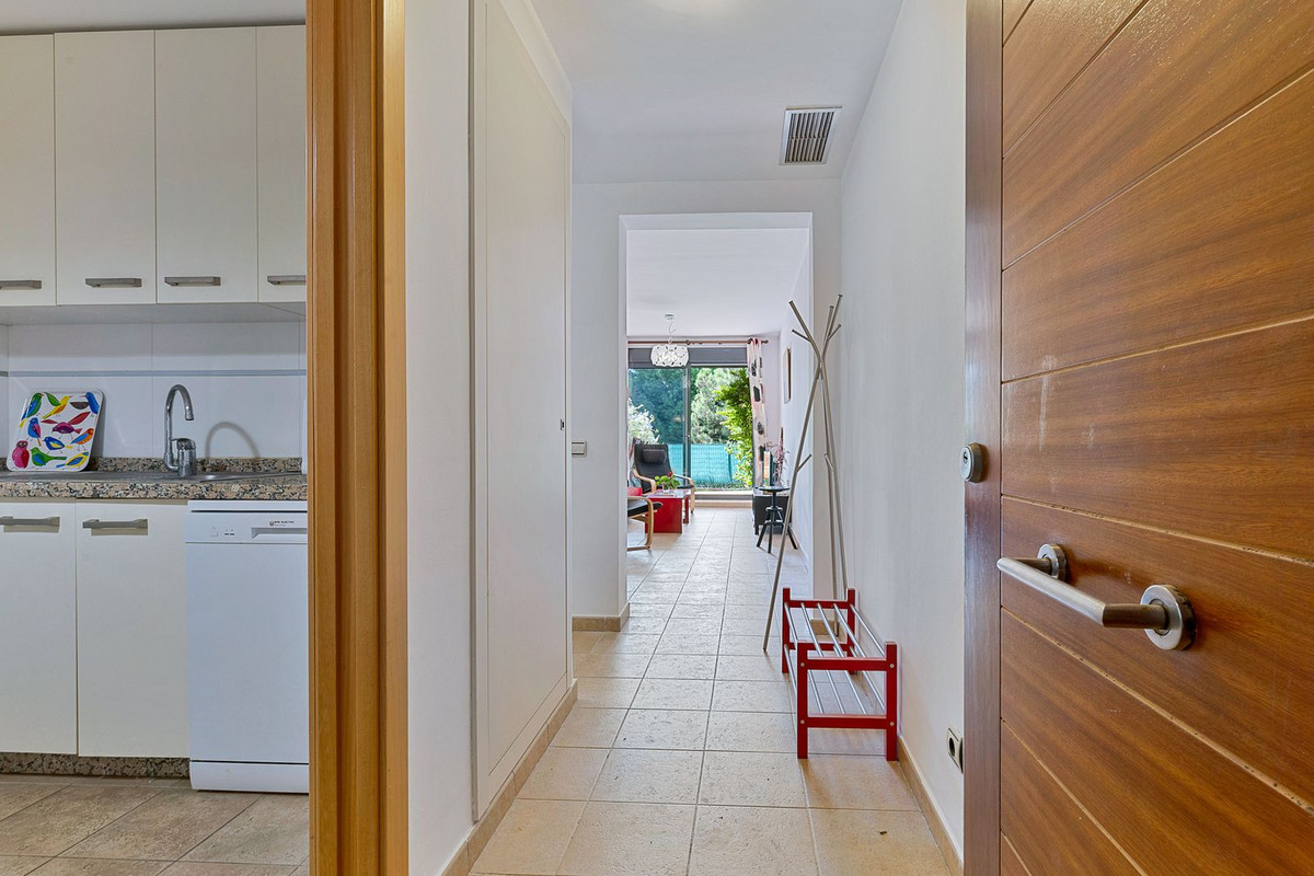 2e285b0075457ee192abac86b6b87158 - 14