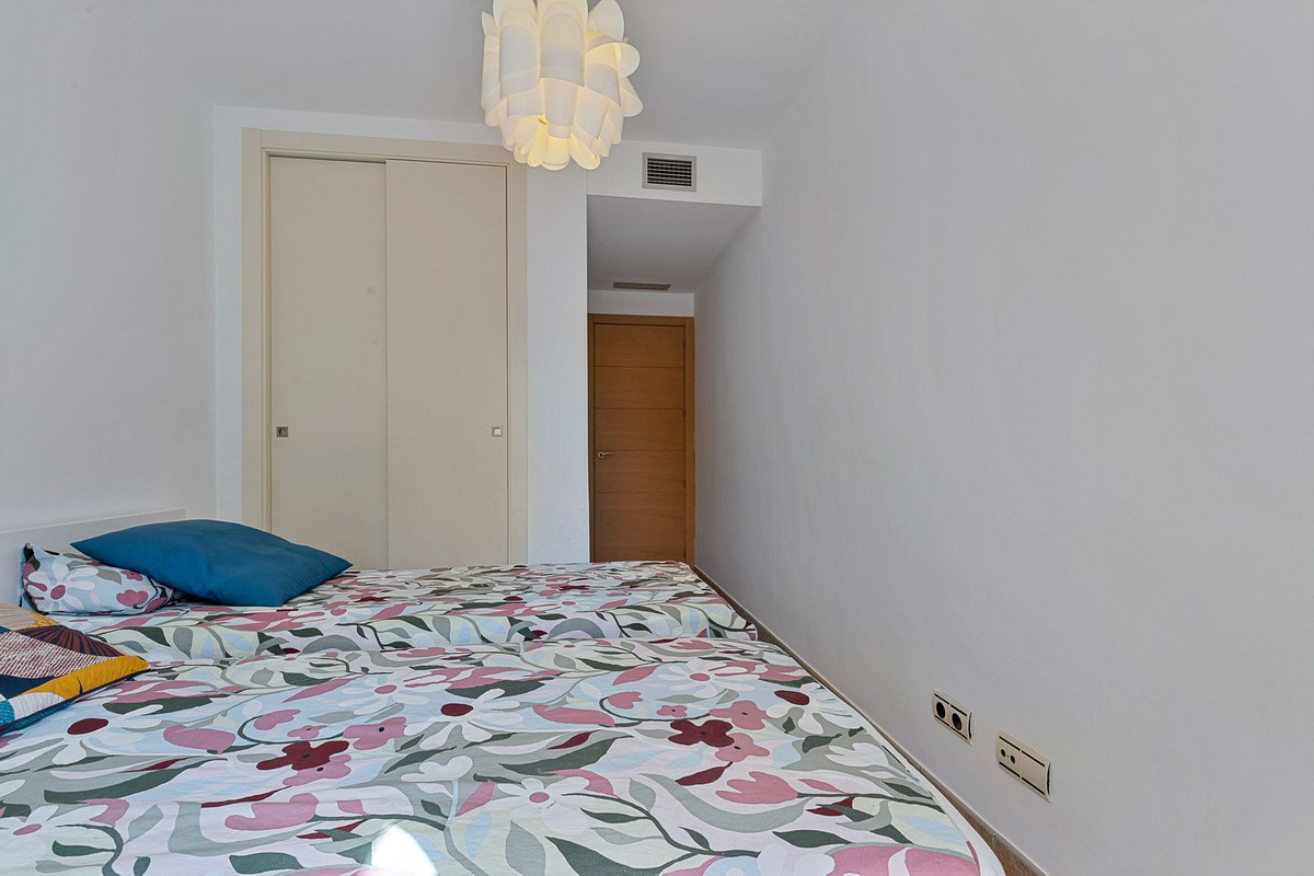 2e285b0075457ee192abac86b6b87158 - 18