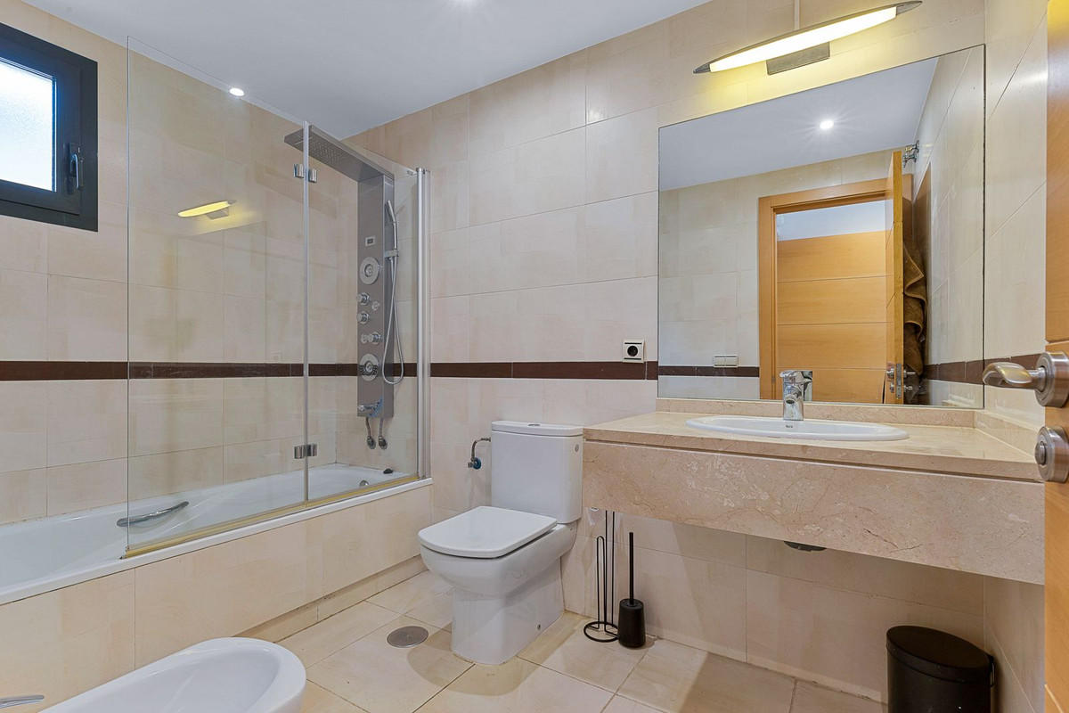 2e285b0075457ee192abac86b6b87158 - 19