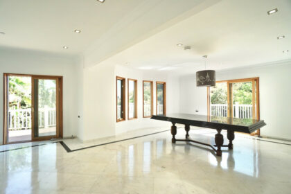 2e89d506dc23637cae41cafbf12fb6f9 - 19