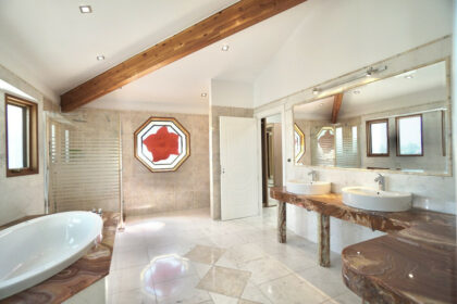 2e89d506dc23637cae41cafbf12fb6f9 - 31