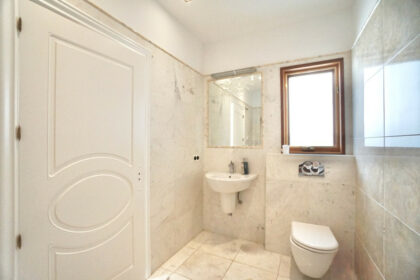 2e89d506dc23637cae41cafbf12fb6f9 - 33