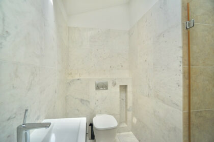 2e89d506dc23637cae41cafbf12fb6f9 - 40