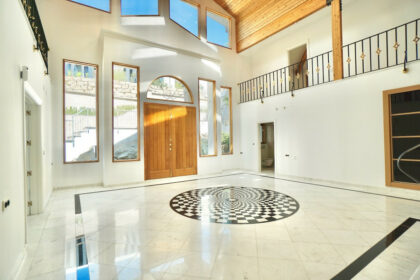 2e89d506dc23637cae41cafbf12fb6f9 - 9