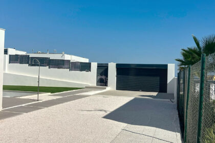 2ebe26c3b70e3731d5376b77fbd54ad8 - 4