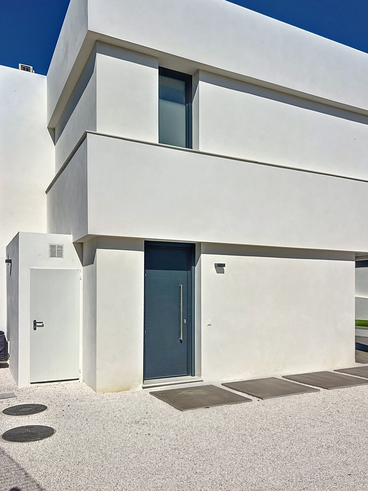 2ebe26c3b70e3731d5376b77fbd54ad8 - 7