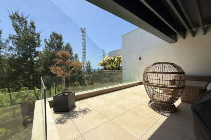 2f2e7fb72617be90ccc17d3af95d3853 - 24