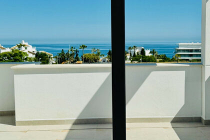 2f369b95f7fdbd7135faeba428e7c2e7 - 1