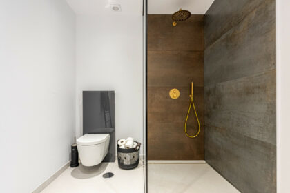 30ec00883aa8339e7d94ad5030056816 - 10