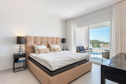 30ec00883aa8339e7d94ad5030056816 - 12