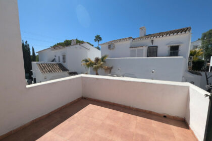 31784df107d6961943b74248df604dd1 - 32