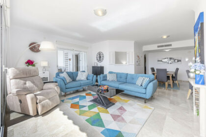 317dd76c579b53aebb7d8b5850d7ebca - 13