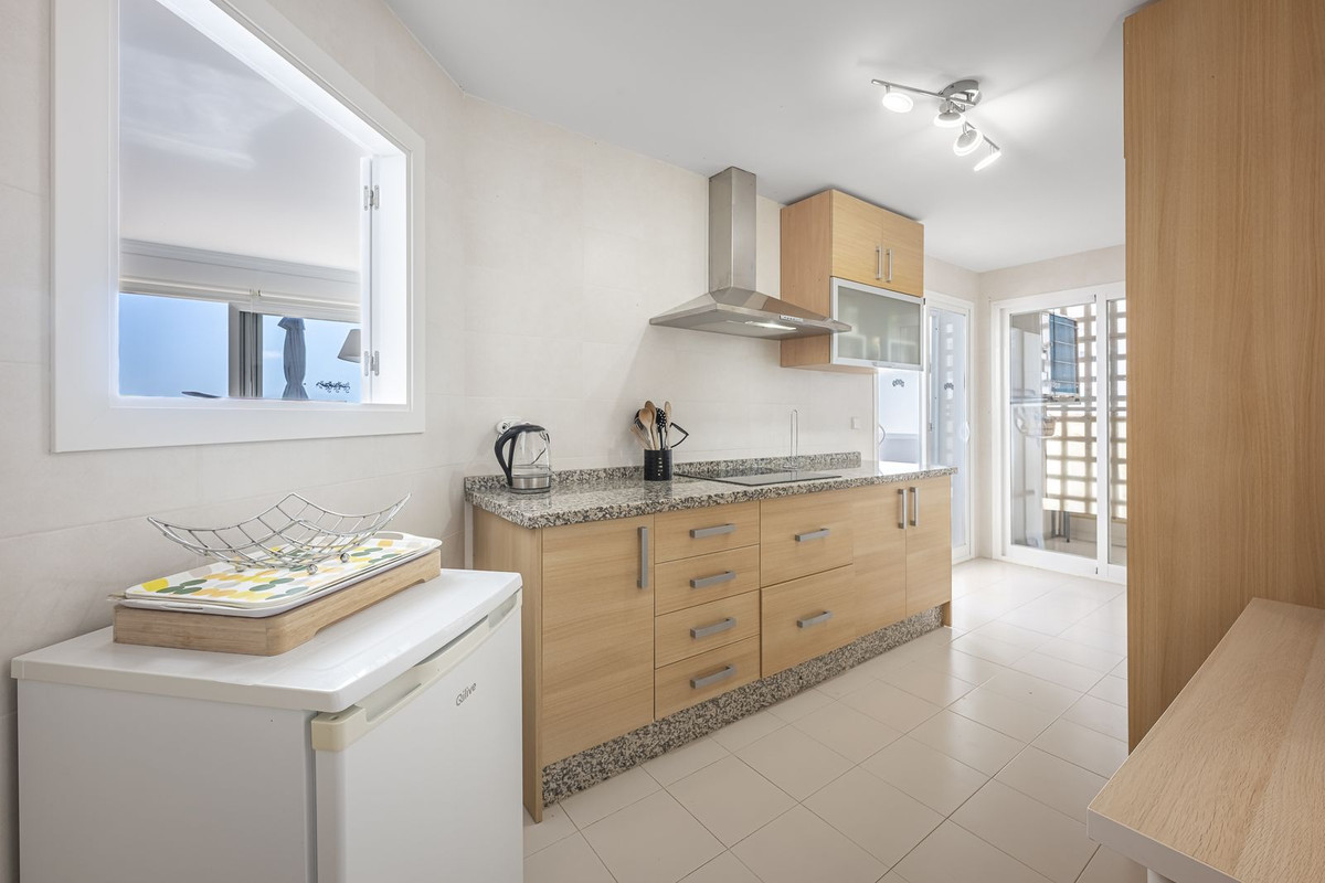 317dd76c579b53aebb7d8b5850d7ebca - 15