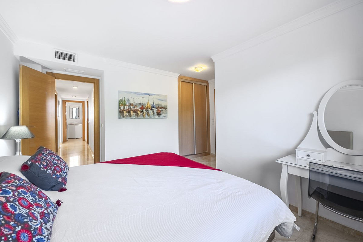 317dd76c579b53aebb7d8b5850d7ebca - 21