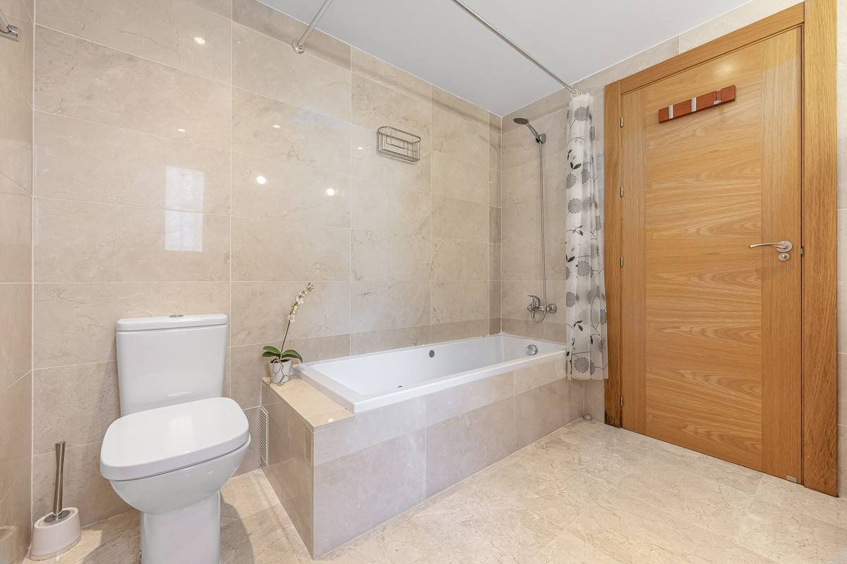 317dd76c579b53aebb7d8b5850d7ebca - 22