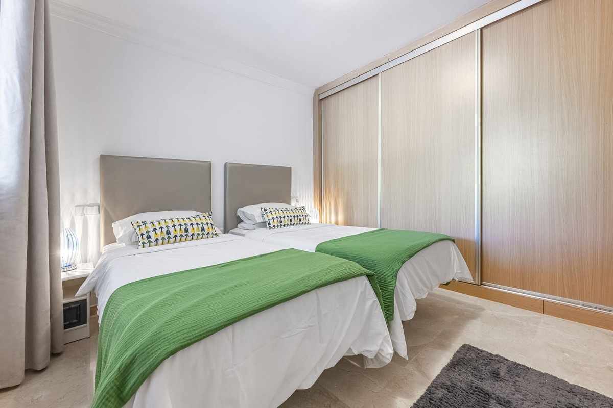 317dd76c579b53aebb7d8b5850d7ebca - 27