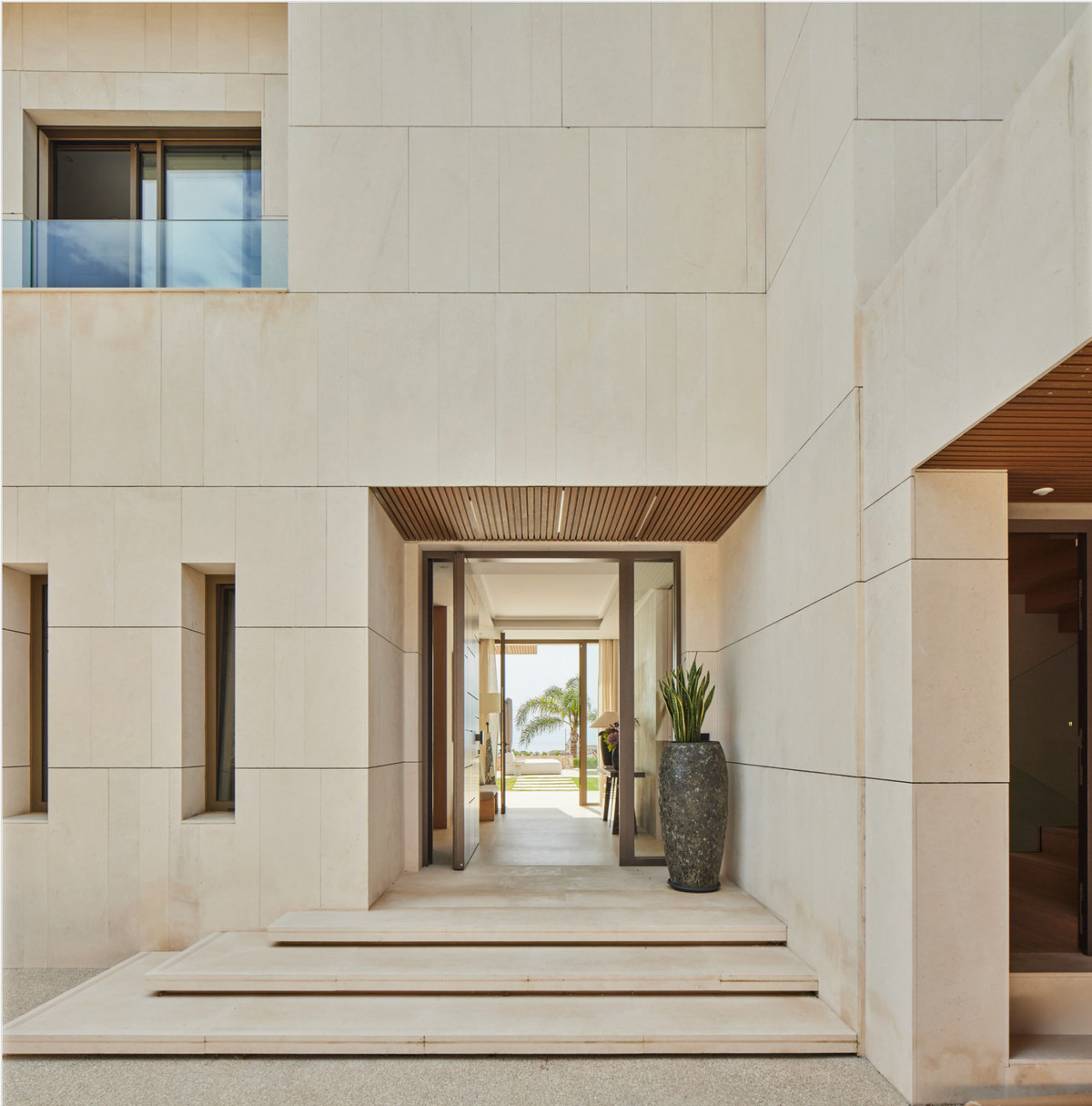 31d5335392896e6c937d2e4184ebbb89 - 17