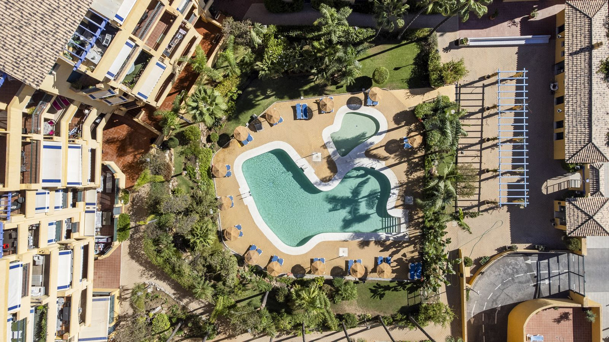 32fbf429b9de8c6d16a785b8bedb3311 - 30