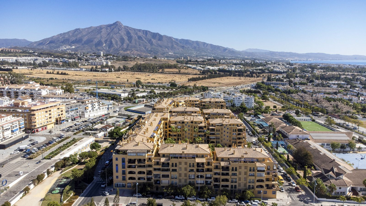 32fbf429b9de8c6d16a785b8bedb3311 - 35