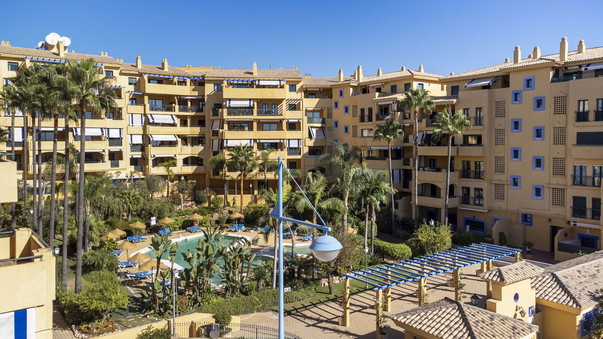 32fbf429b9de8c6d16a785b8bedb3311 - 36