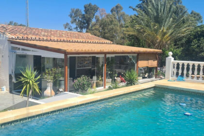 341ea09b4b302aafe4e151745b61513b - 1