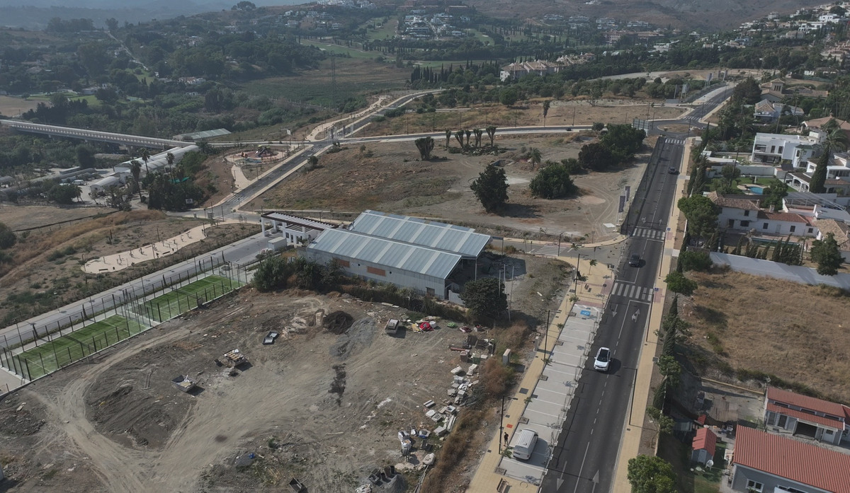 35048940489738ab231076e694567b76 - 5