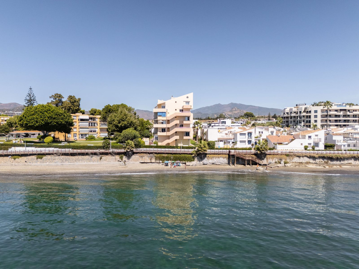 354f7e1414ba7dfd1299e57316da0e03 - 1