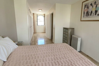 358d07c641edf85e5f8cac8b37e87230 - 13