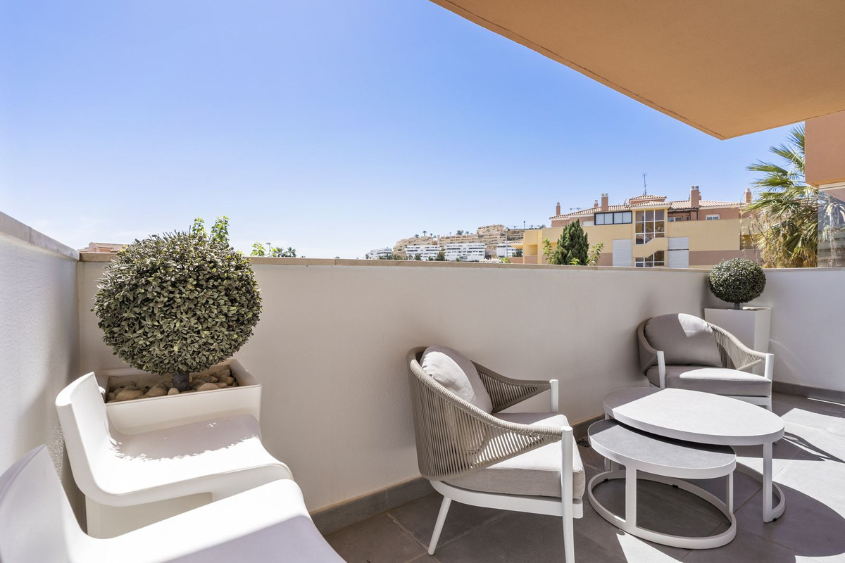 35b90988aa048fc766739784e9e0b380 - 13