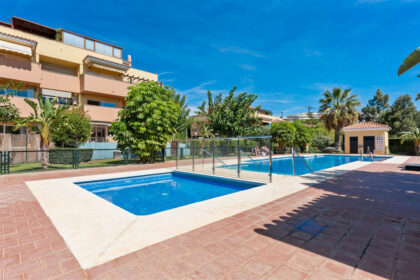 35b90988aa048fc766739784e9e0b380 - 18