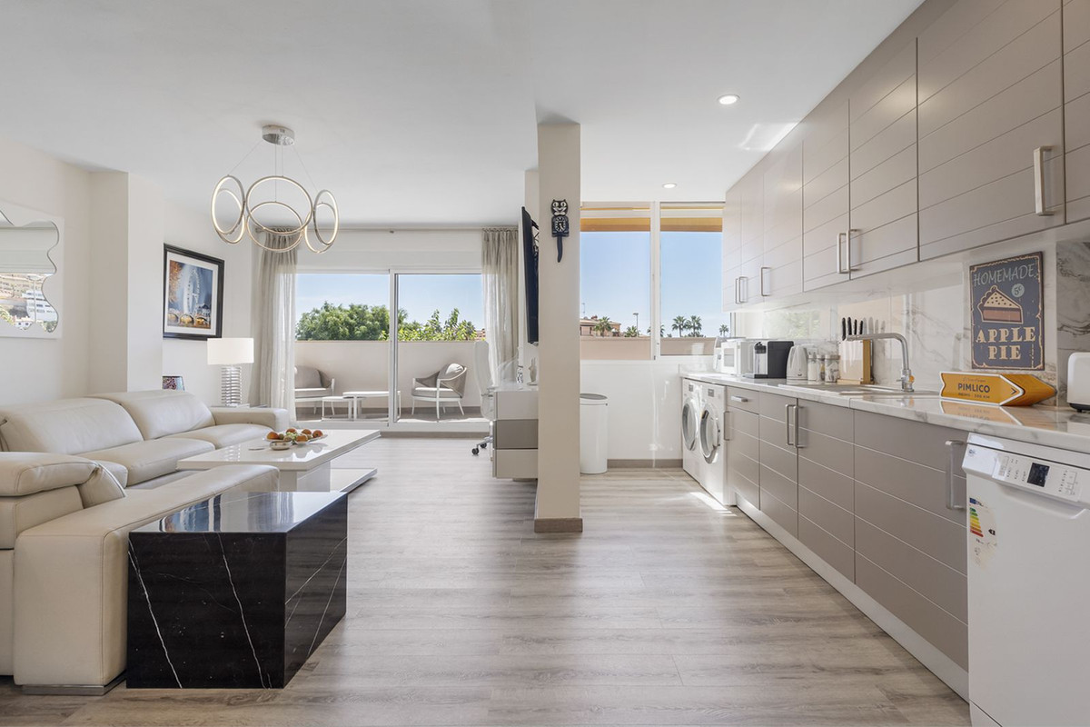 35b90988aa048fc766739784e9e0b380 - 2