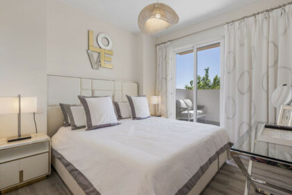 35b90988aa048fc766739784e9e0b380 - 22