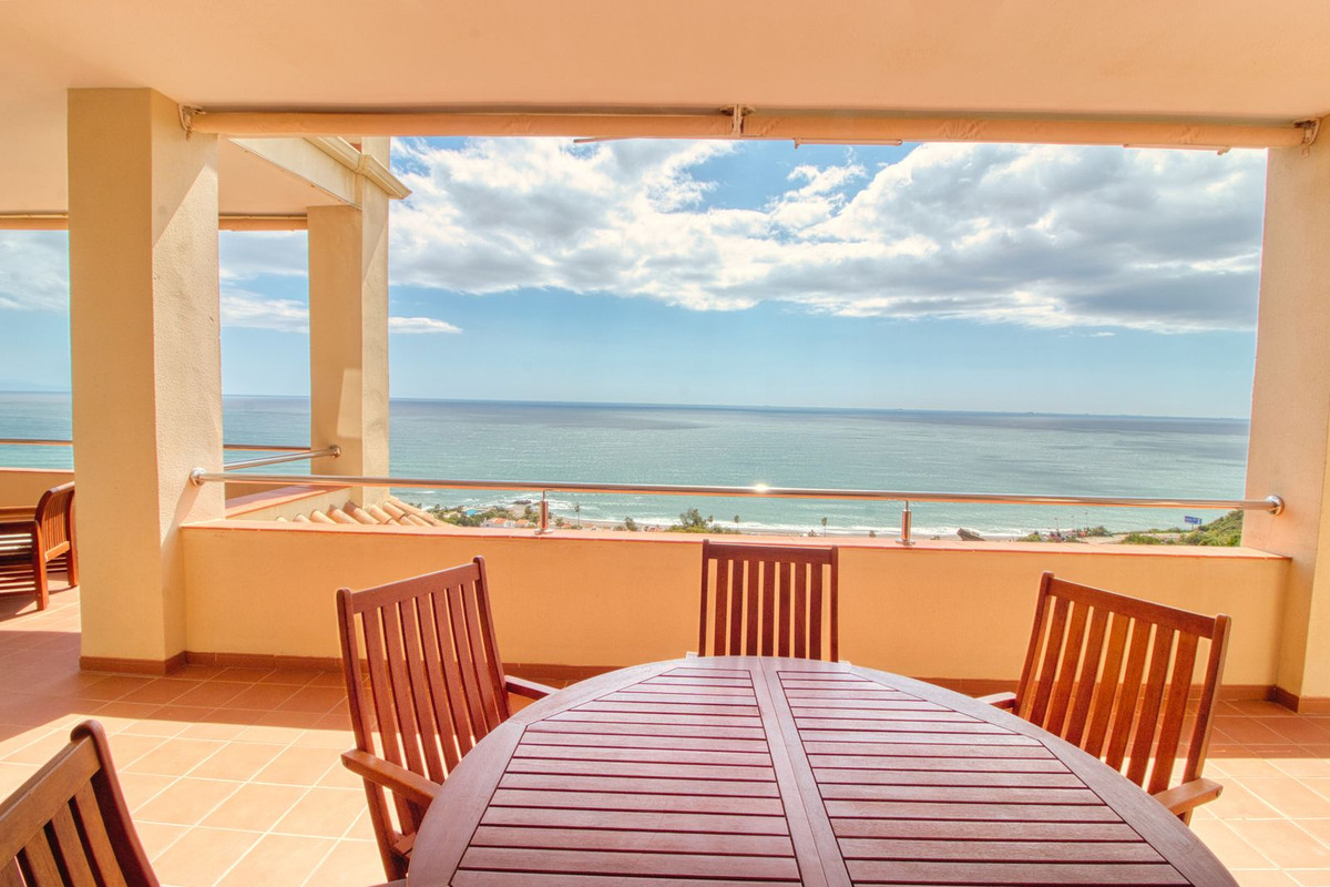 35c7196c81214a3b20aad2f33dc7f3fd - 14