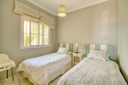 35c7196c81214a3b20aad2f33dc7f3fd - 17