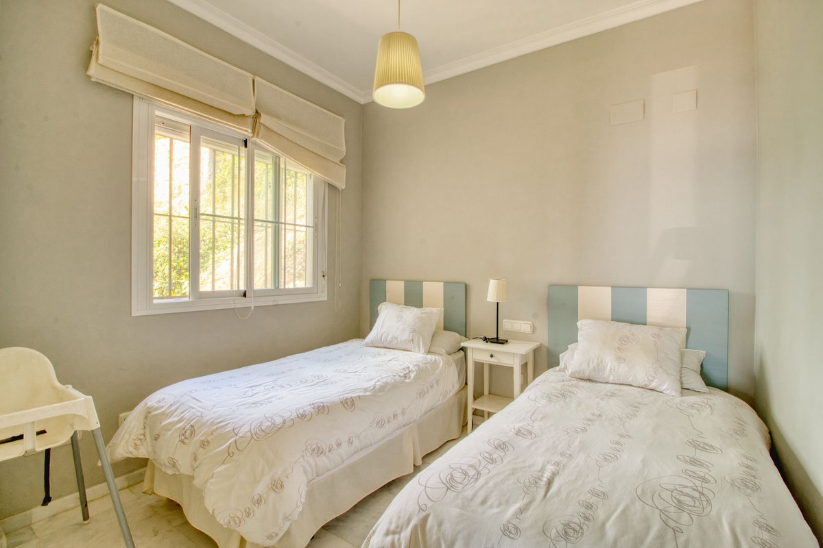 35c7196c81214a3b20aad2f33dc7f3fd - 17