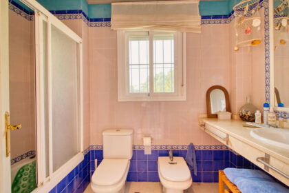 35c7196c81214a3b20aad2f33dc7f3fd - 24