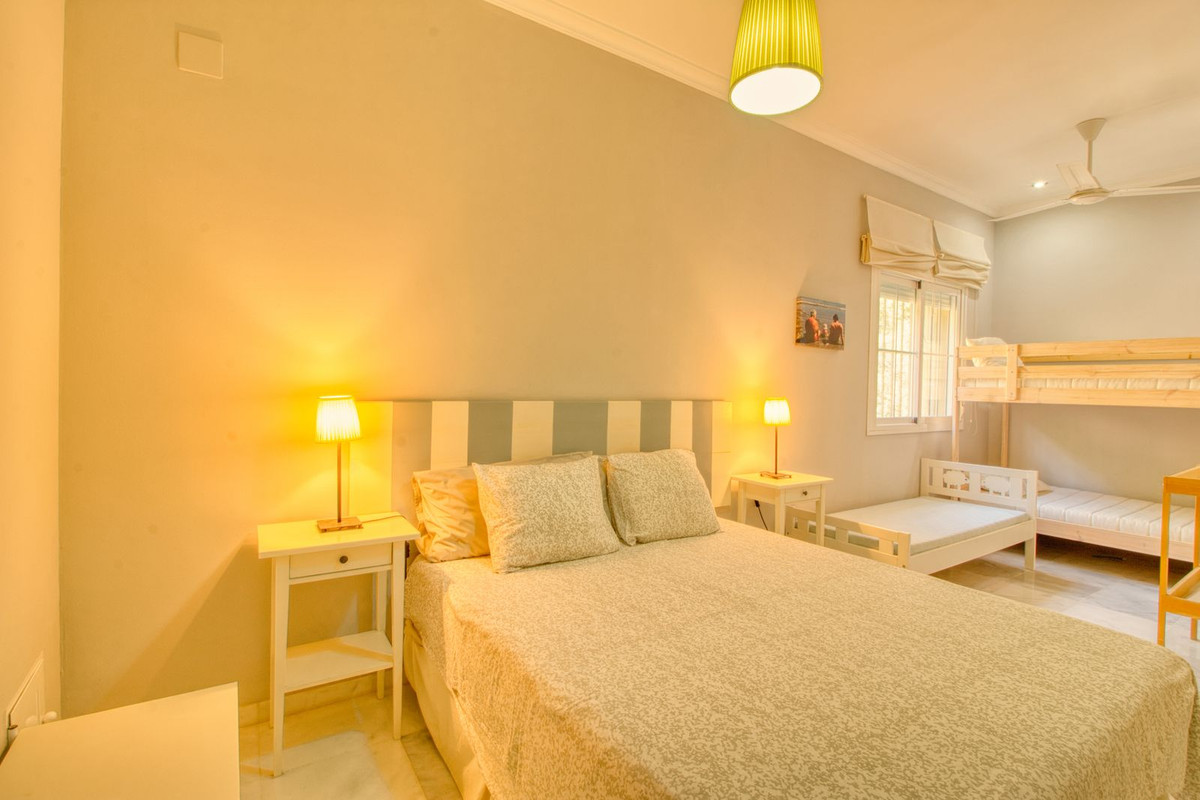 35c7196c81214a3b20aad2f33dc7f3fd - 27