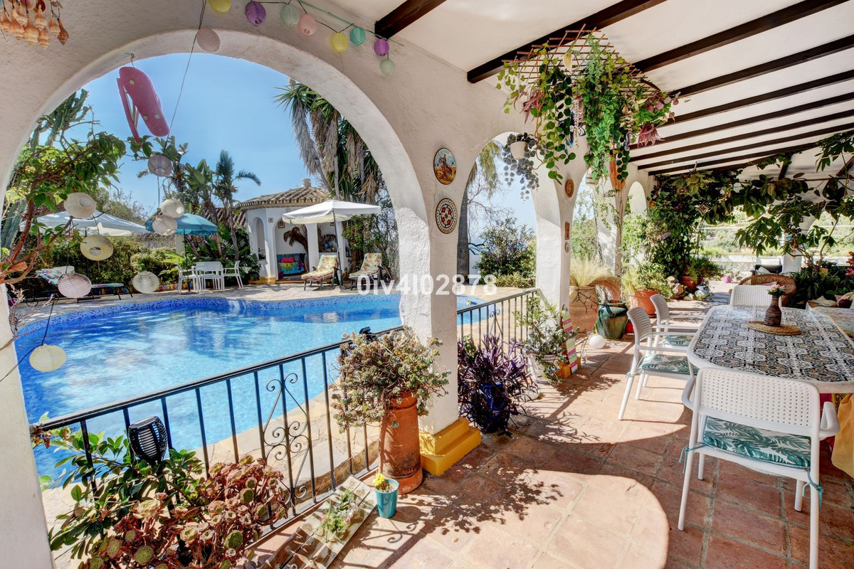 362e0575cf789eeec3a54719c26b688d - 15