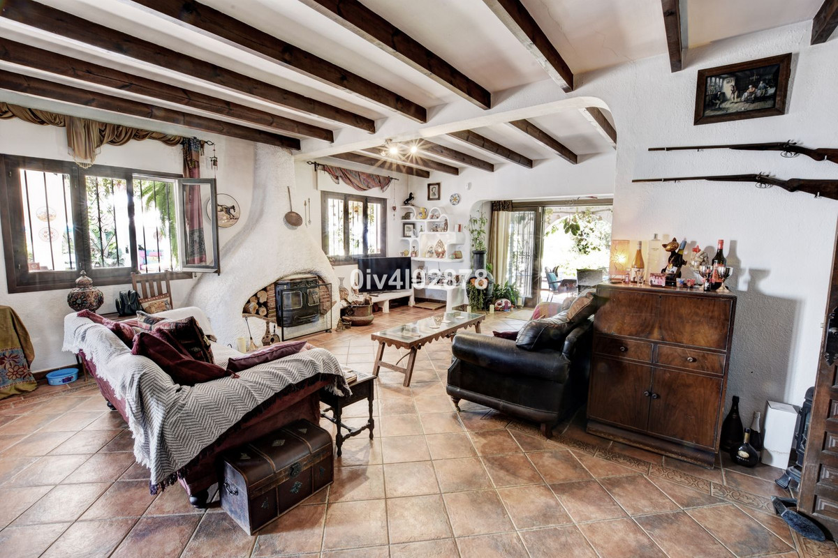 362e0575cf789eeec3a54719c26b688d - 27