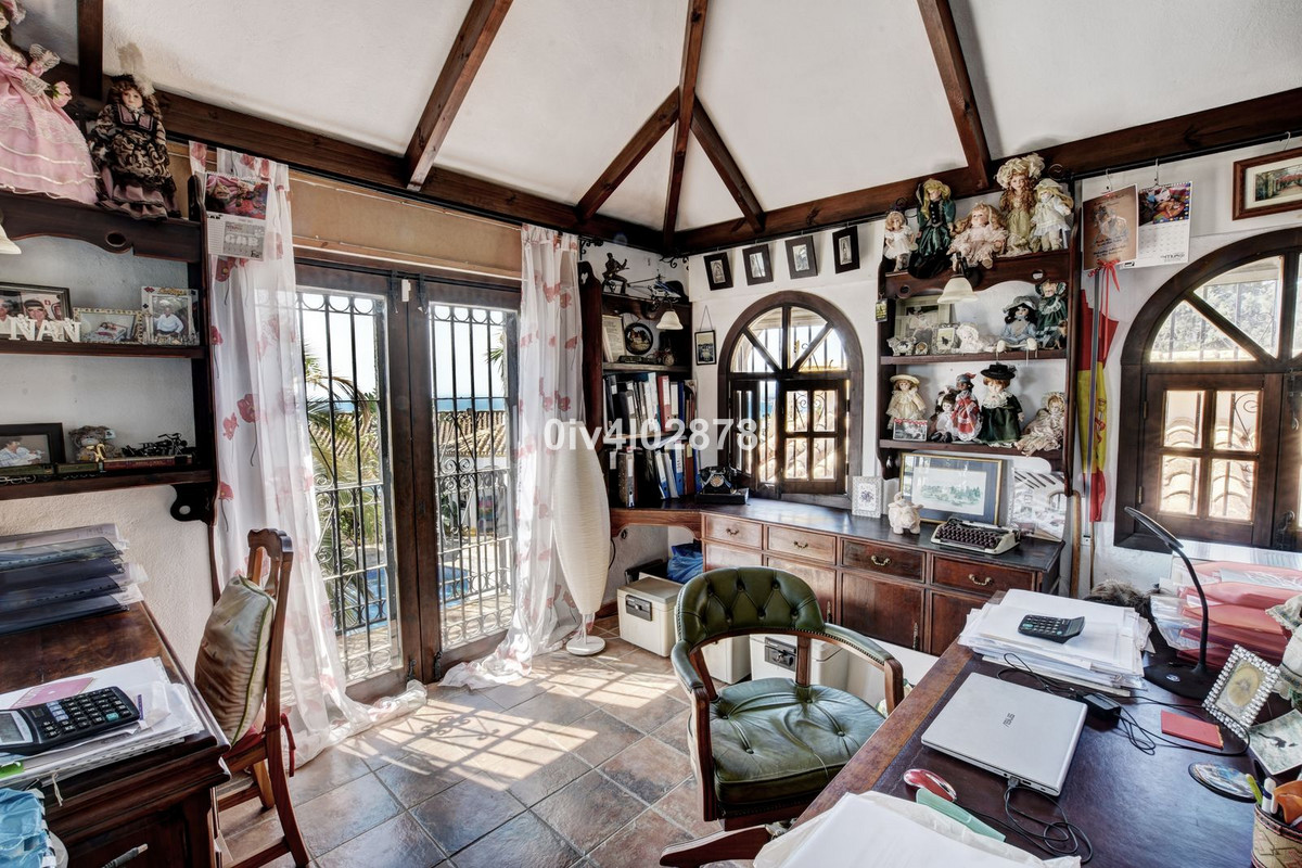 362e0575cf789eeec3a54719c26b688d - 34