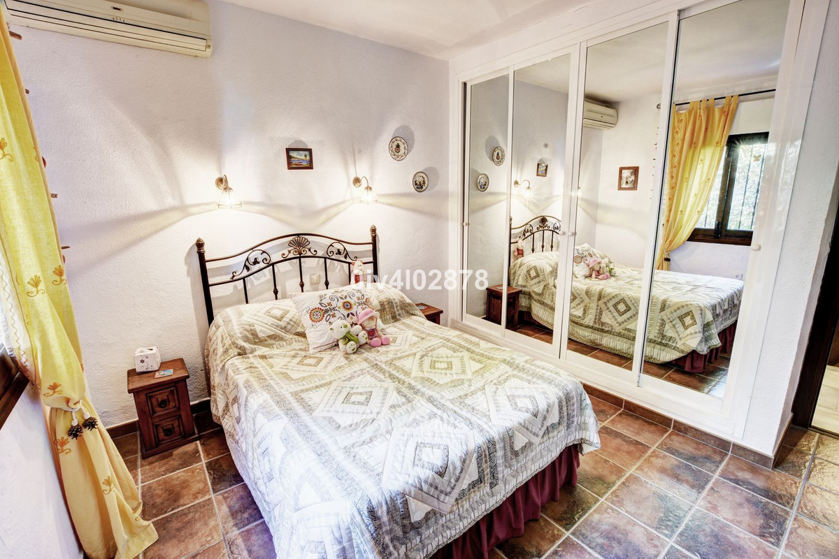 362e0575cf789eeec3a54719c26b688d - 40