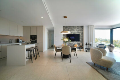 363b0b2a3cb155cc94c333f321e2387c - 4