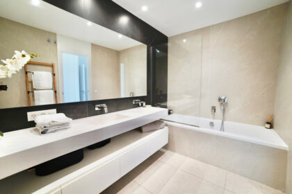 363b0b2a3cb155cc94c333f321e2387c - 8