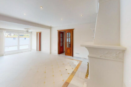 36c0d676132231a9c76f2bf21cf9e1ad - 4