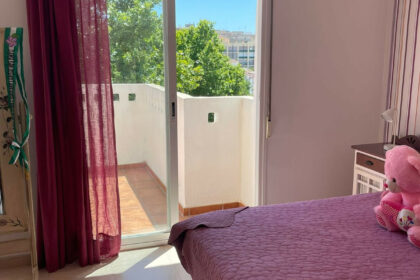 3828b0c636fa4d2c5e86c6e80d98de26 - 26