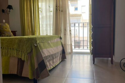 3828b0c636fa4d2c5e86c6e80d98de26 - 34