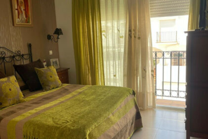 3828b0c636fa4d2c5e86c6e80d98de26 - 40