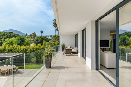 3ad98e6d809d586c35d606212b2e58bb - 15